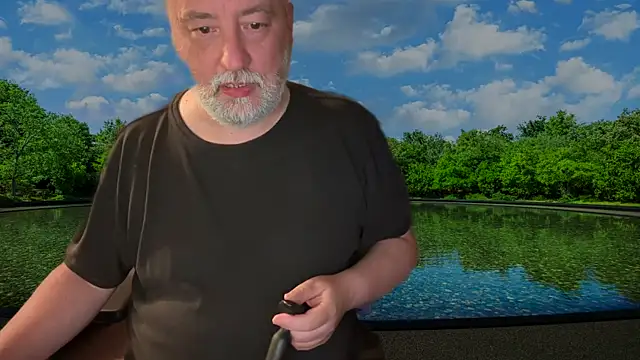 Snapshot of LondonTeffy chatting on 11-05-25, 10:13 LondonTeffy online show from 11-05-25, 10:13