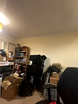 Snapshot of LondonTeffy chatting on 11-11-25, 10:26 LondonTeffy online show from 11-11-25, 10:26