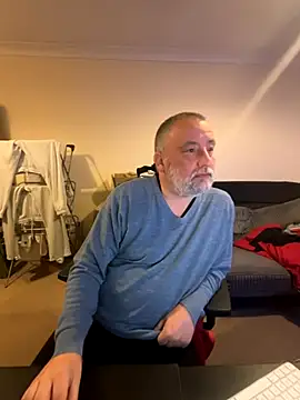 Snapshot of LondonTeffy chatting on 11-03-25, 09:40 LondonTeffy online show from 11-03-25, 09:40