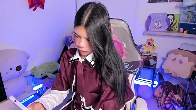 cutestephuwu online show from 10-15-25, 11:57