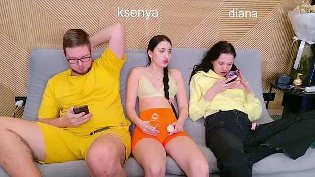 Ksenny online show from 03-05-26, 03:25