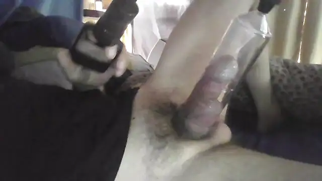 Snapshot of aussiecockpumper769 chatting on 02-04-25, 12:19 aussiecockpumper769 online show from 02-04-25, 12:19