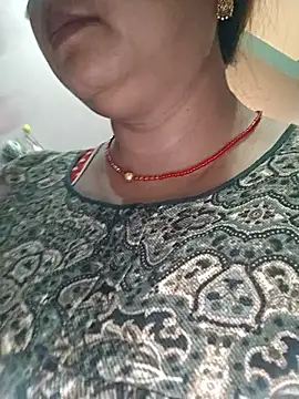 Dianaa9 online show from 11-18-25, 02:27