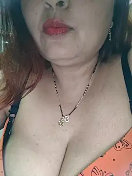 Dianaa9 online show from 02-19-26, 05:43