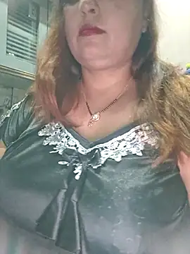 Snapshot of Dianaa9 chatting on 05-13-26, 08:10 Dianaa9 online show from 05-13-26, 08:10