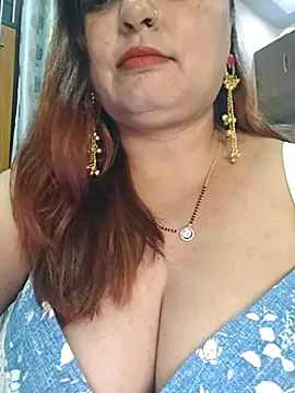 Snapshot of Dianaa9 chatting on 05-05-26, 06:44 Dianaa9 online show from 05-05-26, 06:44