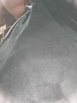 Dianaa9 online show from 12-18-25, 08:41