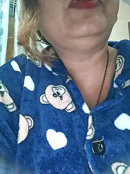 Dianaa9 online show from 12-22-25, 03:01