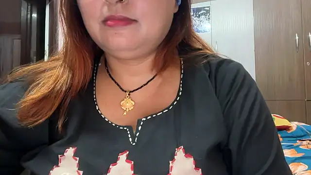 Snapshot of Dianaa9 chatting on 06-27-26, 10:21 Dianaa9 online show from 06-27-26, 10:21