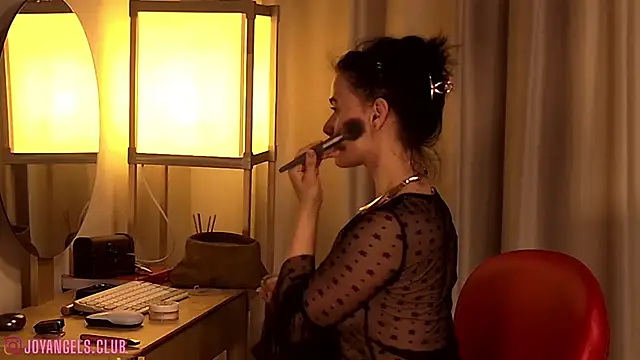 Snapshot of SophieCharm chatting on 06-18-26, 03:16 SophieCharm online show from 06-18-26, 03:16