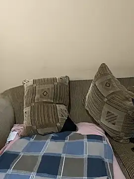 Amandious online show from 04-04-26, 05:14