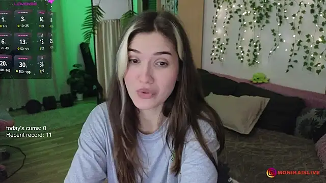 monikavenom online show from 10-05-25, 02:13