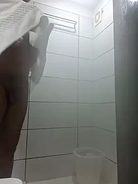 Snapshot of Exhibitionist1508 chatting on 10-14-25, 04:46 Exhibitionist1508 online show from 10-14-25, 04:46