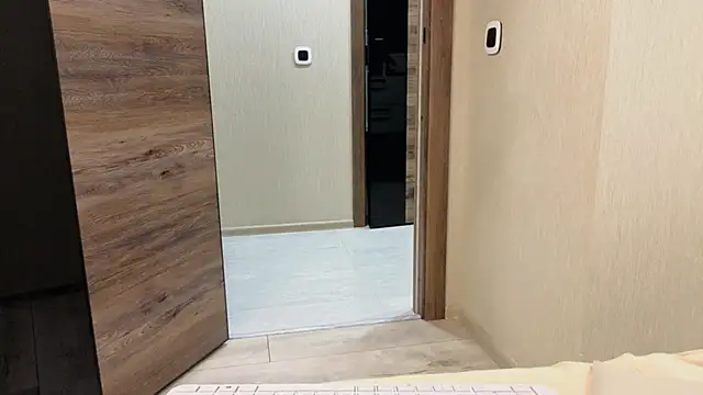 CuteRebelious online show from 11-28-25, 02:28