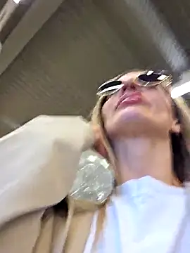 SweetMonicaUK online show from 10-02-25, 11:35