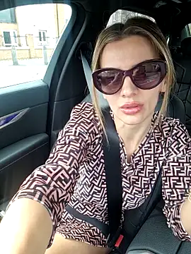 SweetMonicaUK online show from 11-04-25, 12:20