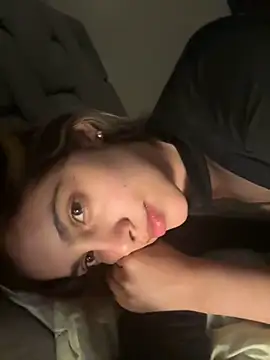 Snapshot of xia_foxxy chatting on 10-08-25, 03:30 xia foxxy online show from 10-08-25, 03:30
