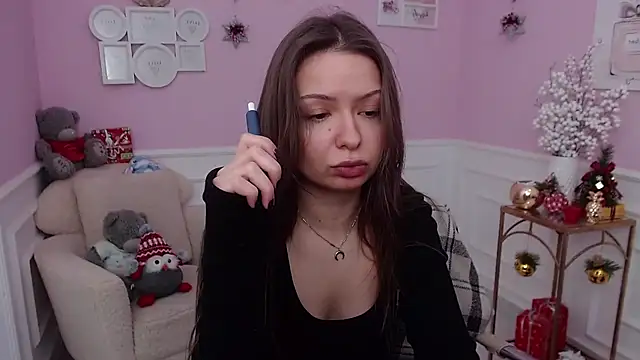 LucySkilar online show from 01-09-26, 05:47