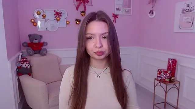 LucySkilar online show from 12-31-24, 05:33