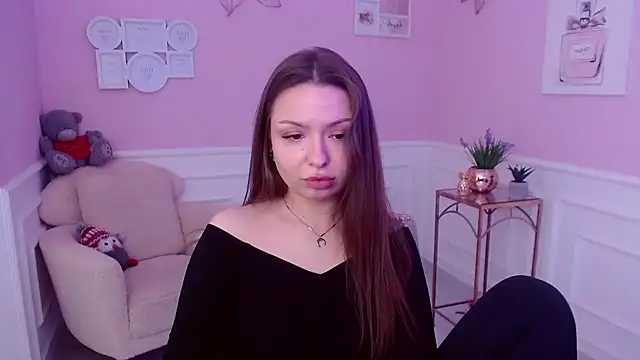 LucySkilar online show from 01-27-25, 07:35