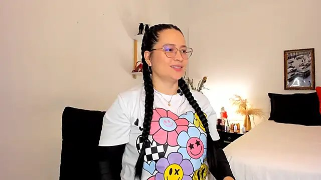 leslie k online show from 03-19-25, 02:59