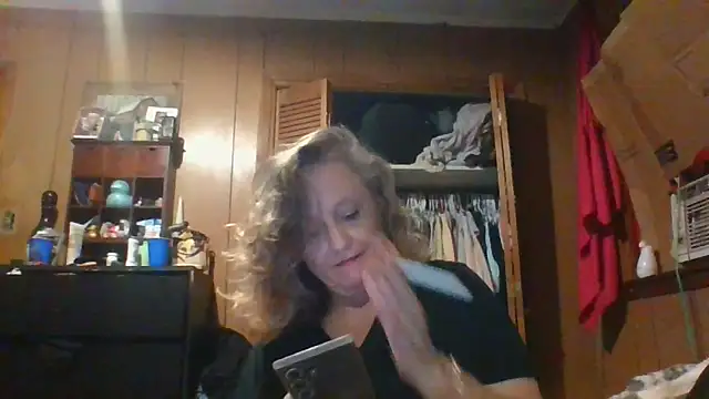 Snapshot of stormynight1 chatting on 05-29-26, 10:43 stormynight1 online show from 05-29-26, 10:43