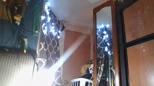 Snapshot of stormynight1 chatting on 03-05-26, 05:59 stormynight1 online show from 03-05-26, 05:59