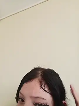 Snapshot of zafka_9 chatting on 12-22-25, 04:51 zafka 9 online show from 12-22-25, 04:51