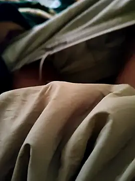 Brown Munda047 online show from 12-16-25, 05:33