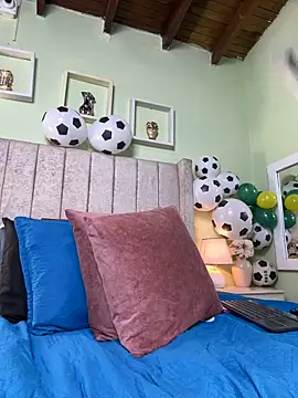patty m online show from 06-12-26, 12:03