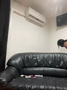 tamarabigass1 online show from 01-26-25, 01:58