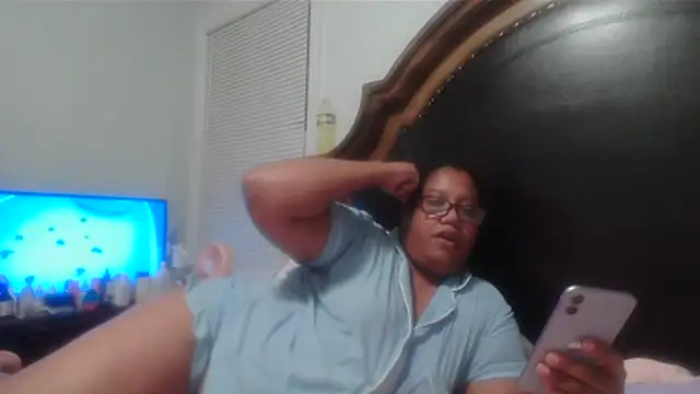 ebonyred online show from 07-23-26, 01:52