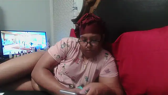 ebonyred online show from 02-12-26, 12:54