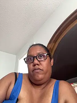 ebonyred online show from 06-11-26, 07:55