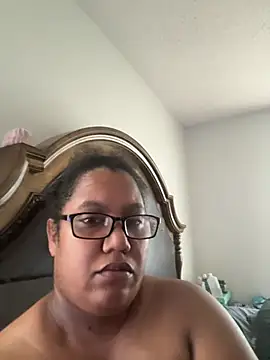 ebonyred online show from 06-21-26, 01:50