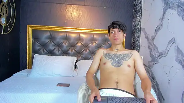 AgarEvans online show from 10-28-25, 03:29