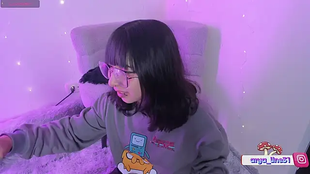 arysUwU online show from 04-22-26, 02:29