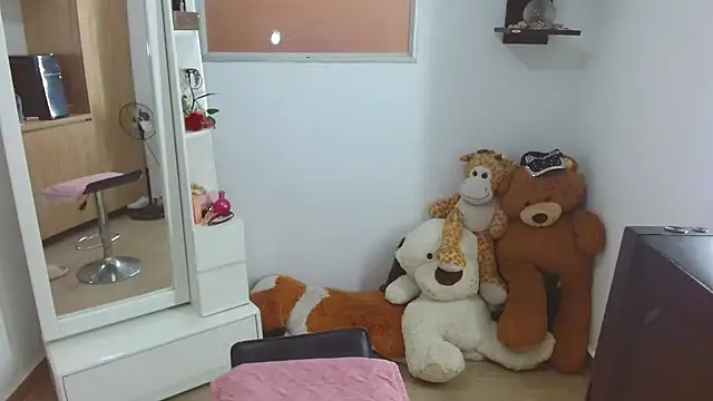 stassie xxx online show from 10-07-25, 05:47