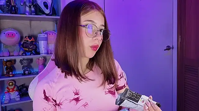 EmilyMiller  online show from 11-14-25, 05:05