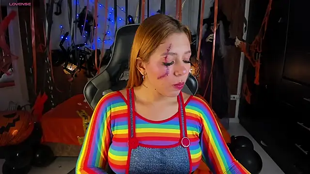 mia 18v online show from 10-28-25, 05:34