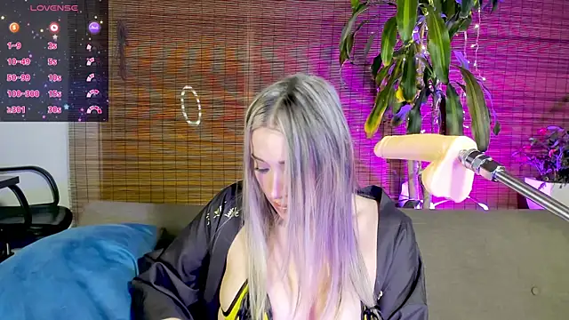 Karla bae online show from 01-20-25, 09:24