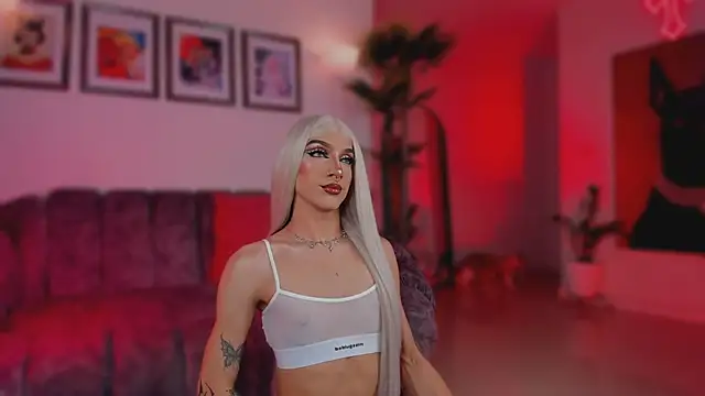 Taylor  foxxx online show from 04-14-26, 07:35