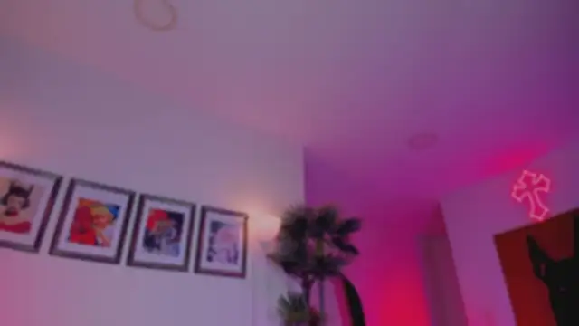 Taylor  foxxx online show from 01-17-26, 08:07