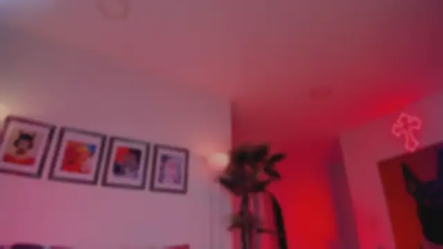 Taylor  foxxx online show from 03-17-26, 06:16