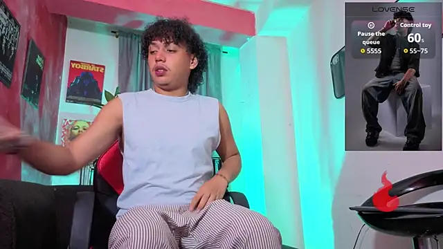 Snapshot of GaelOconner chatting on 02-09-26, 03:04 GaelOconner online show from 02-09-26, 03:04