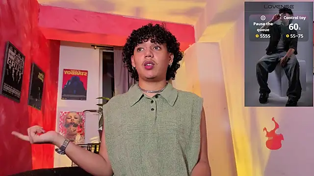 Snapshot of GaelOconner chatting on 02-19-26, 03:36 GaelOconner online show from 02-19-26, 03:36