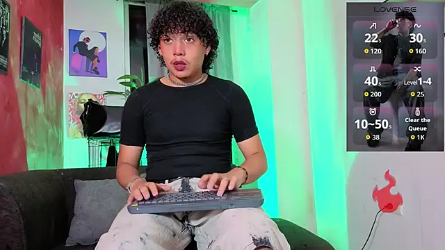 Snapshot of GaelOconner chatting on 02-22-26, 03:20 GaelOconner online show from 02-22-26, 03:20