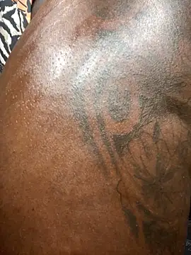 Honeycoco0211 online show from 04-16-26, 08:04