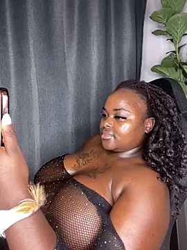 Honeycoco0211 online show from 10-01-25, 08:35