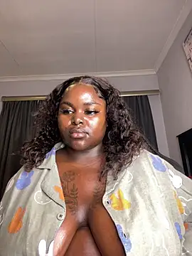 Honeycoco0211 online show from 04-07-26, 06:43